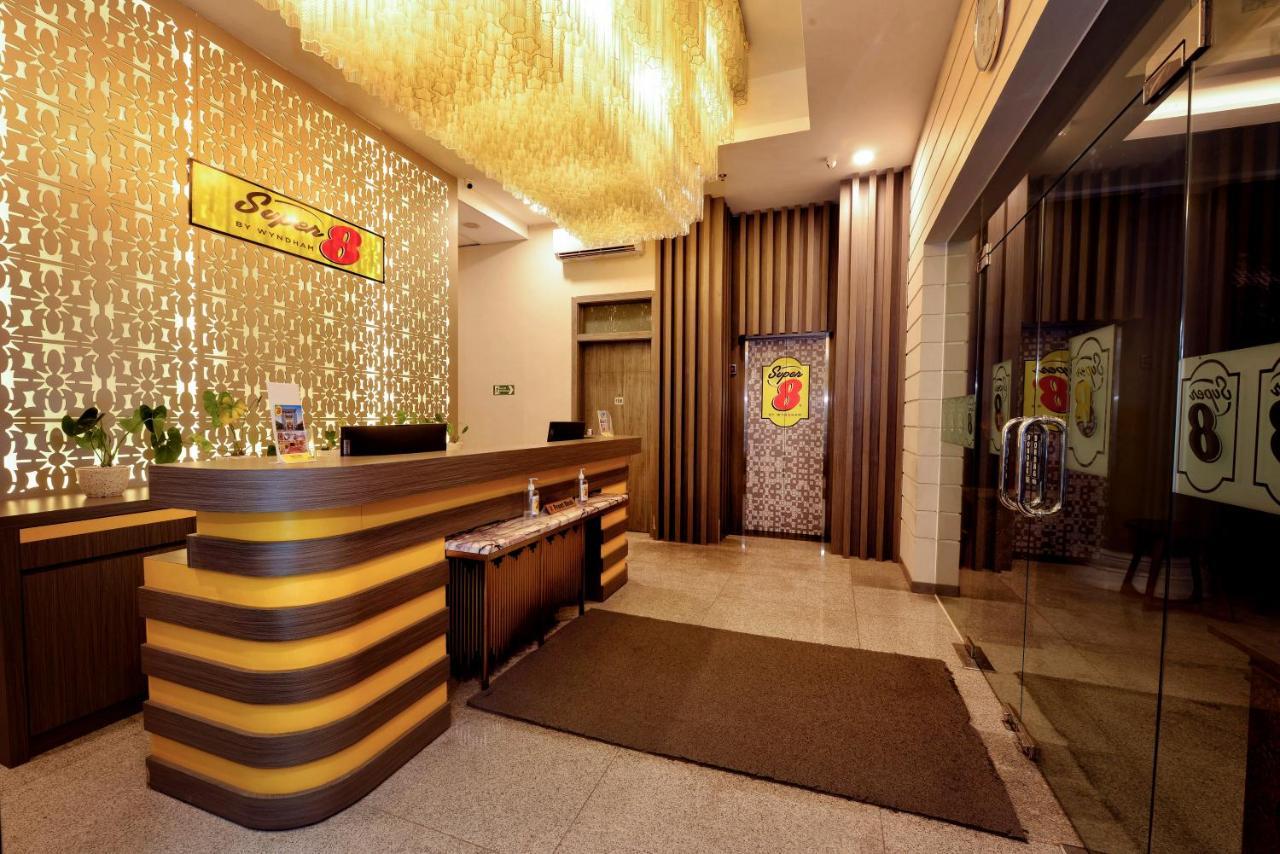 Hotel Super 8 By Wyndham Solo Zewnętrze zdjęcie